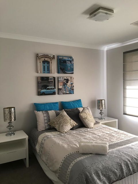 Magnificent Beach Retreat - Kingaroy Accommodation 16