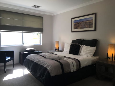 Magnificent Beach Retreat - Kingaroy Accommodation 18