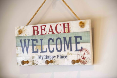 Magnificent Beach Retreat - Kingaroy Accommodation 4