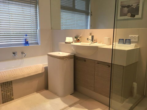 Magnificent Beach Retreat - Kingaroy Accommodation 20