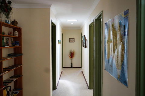 Eleebana Guest House - Kingaroy Accommodation 41