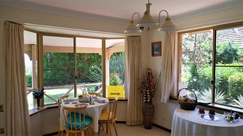 Eleebana Guest House - Kingaroy Accommodation 30