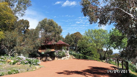 Eleebana Guest House - Kingaroy Accommodation 19