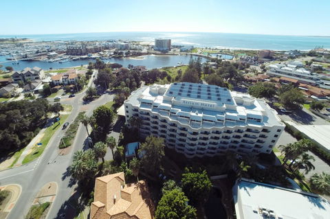 Atrium Hotel Mandurah - Kingaroy Accommodation 13