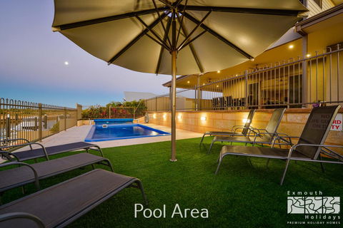 7 Kestrel Place - Kingaroy Accommodation 0