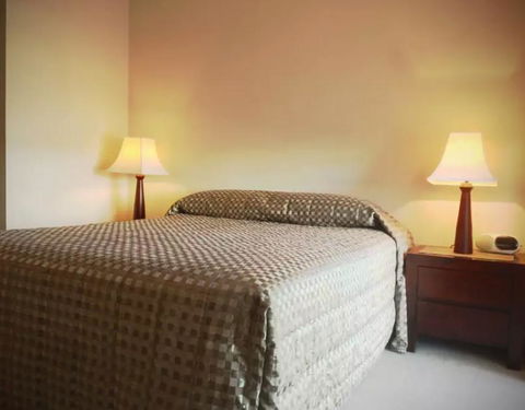 Outram St Apartment - Kingaroy Accommodation 5