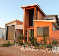 31 Inggarda Lane - Spectacular Views with a Private Jetty and Wi-Fi - Kingaroy Accommodation