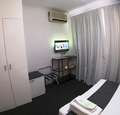 Criterion Hotel Perth - Kingaroy Accommodation 3