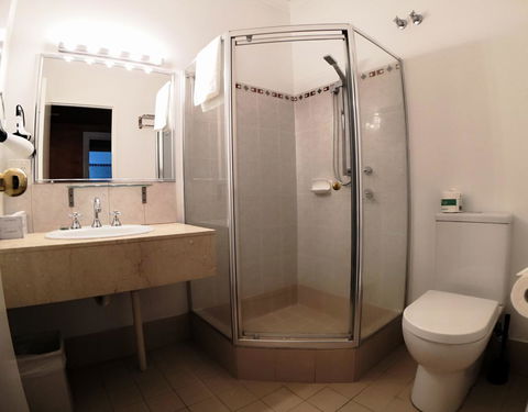 Criterion Hotel Perth - Kingaroy Accommodation 15