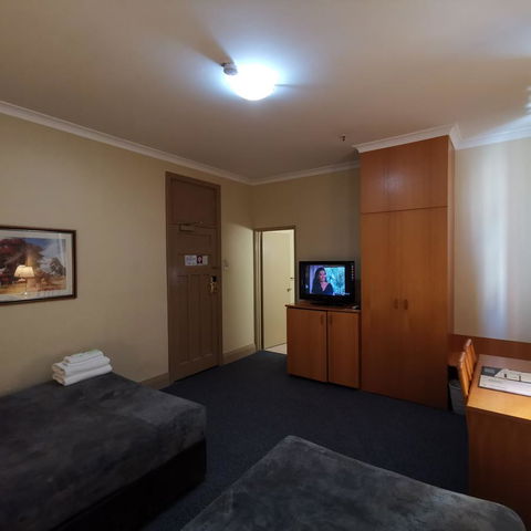 Criterion Hotel Perth - Kingaroy Accommodation 33