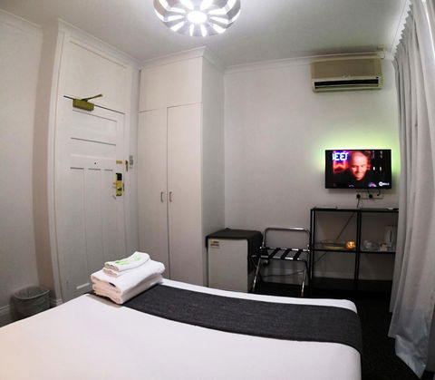 Criterion Hotel Perth - Kingaroy Accommodation 5