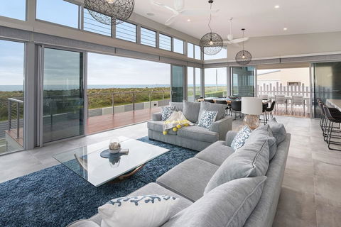 Busselton Beachside - A Slice Of Heaven - Kingaroy Accommodation 6