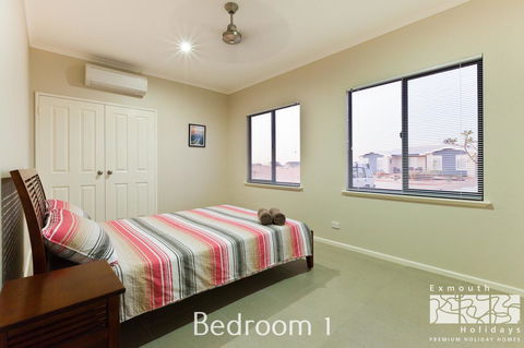 3 Kestrel Place - Kingaroy Accommodation 8