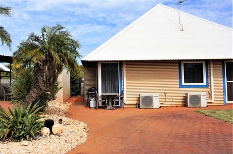 Osprey Holiday Village Unit 213 1 Bedroom - Kingaroy Accommodation 1