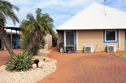 Osprey Holiday Village Unit 213 1 Bedroom - Kingaroy Accommodation 0