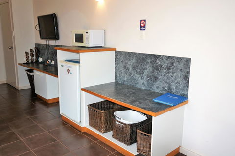 Osprey Holiday Village Unit 213 1 Bedroom - Kingaroy Accommodation 5