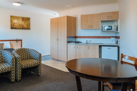 Canning Bridge Auto Lodge - Kingaroy Accommodation 36