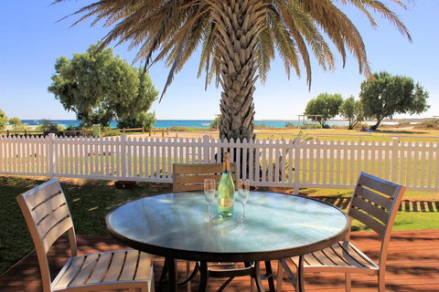 Ningaloo Coral Bay â€“ Bayview - Kingaroy Accommodation 27