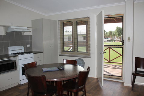 Ningaloo Coral Bay â€“ Bayview - Kingaroy Accommodation 17