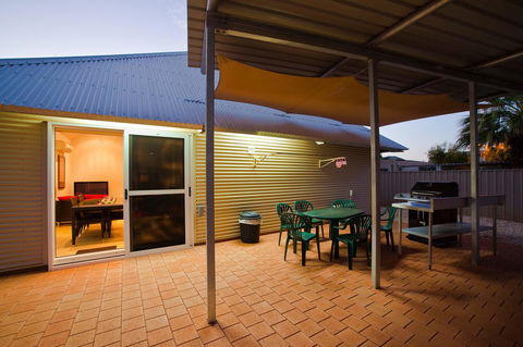 Osprey Holiday Village Unit 103 2 Bedroom - Kingaroy Accommodation 11