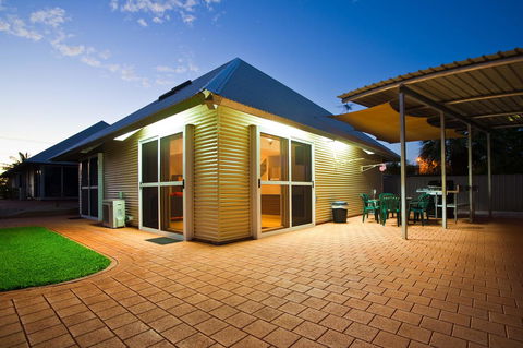 Osprey Holiday Village Unit 103 2 Bedroom - Kingaroy Accommodation 12
