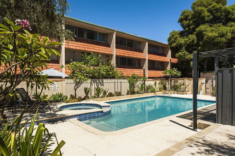 Rosalie 13 - Kingaroy Accommodation 0