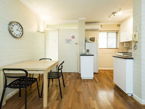 Rosalie 13 - Kingaroy Accommodation 5