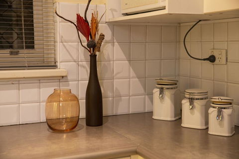 Central Perth Value Apartment - Kingaroy Accommodation 10