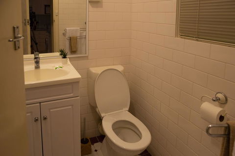 Central Perth Value Apartment - Kingaroy Accommodation 18