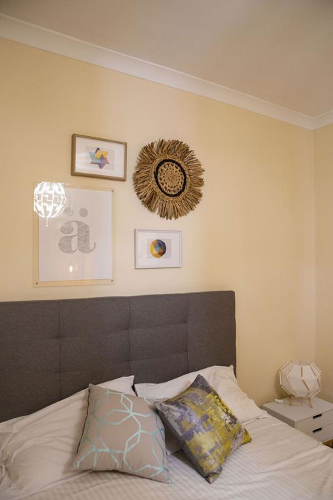 Central Perth Value Apartment - Kingaroy Accommodation 3