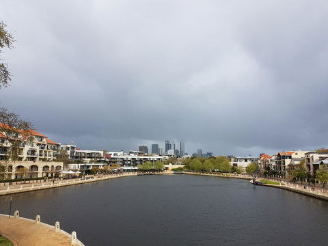 Como Executive Apartment - Kingaroy Accommodation 38