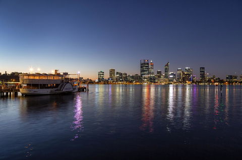 Como Executive Apartment - Kingaroy Accommodation 37