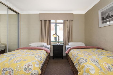Subiaco Village 18 - Kingaroy Accommodation 12