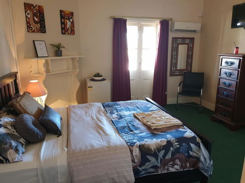 Junction Hotel Moora - Kingaroy Accommodation 1