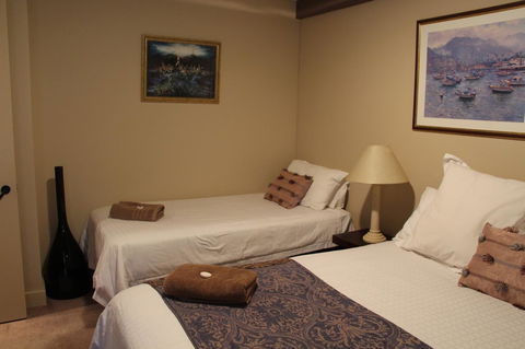 Scarborough - Oceanview 2 Bed, 2 Bathroom Apartment - Kingaroy Accommodation 14