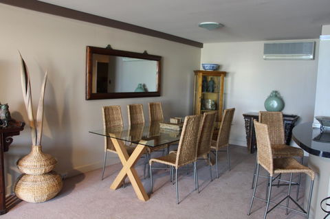 Scarborough - Oceanview 2 Bed, 2 Bathroom Apartment - Kingaroy Accommodation 15