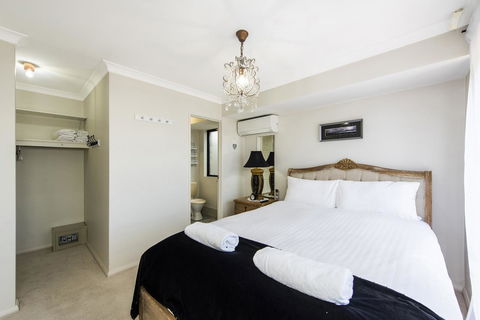 Scarborough Villa On Duke - Kingaroy Accommodation 0