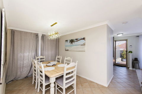Scarborough Villa On Duke - Kingaroy Accommodation 5