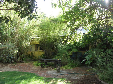 Black Cockatoo Lodge - Kingaroy Accommodation 24