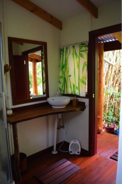 Black Cockatoo Lodge - Kingaroy Accommodation 40