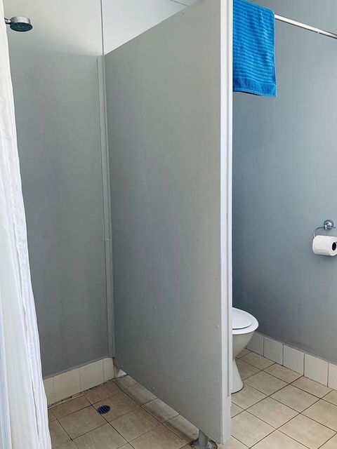 Shark Bay Cottages - Kingaroy Accommodation 17
