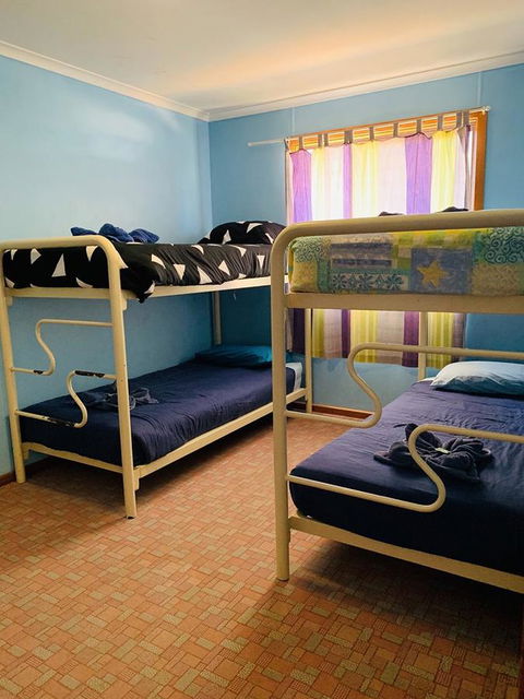 Shark Bay Cottages - Kingaroy Accommodation 7