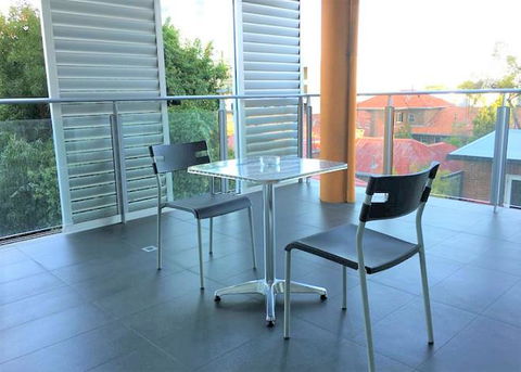 Scene Apartment 11 - Kingaroy Accommodation 11