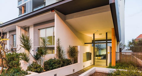 Scene Apartment 11 - Kingaroy Accommodation 22