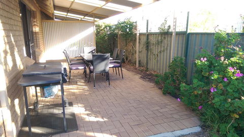 Kestrel Chalets - Kingaroy Accommodation 3