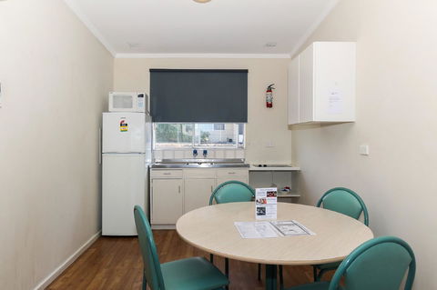 Scarborough Apartments - Kingaroy Accommodation 1