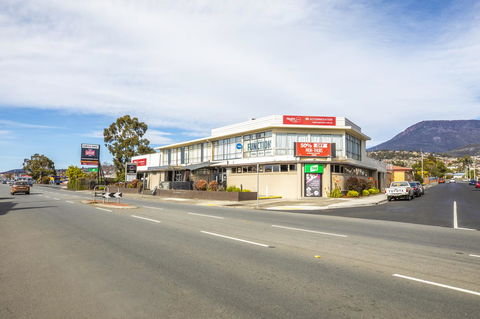 Nightcap At Carlyle Hotel - Kingaroy Accommodation 20