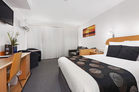 Beachfront Voyager Motor Inn - Kingaroy Accommodation 10