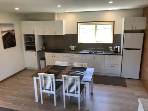 Loma Cottages - Kingaroy Accommodation 0