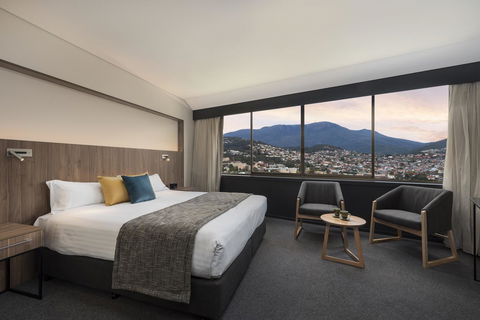 Wrest Point - Kingaroy Accommodation 19